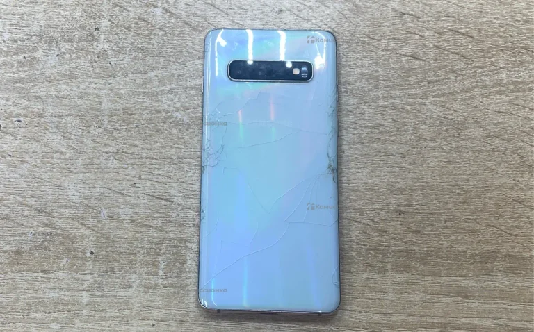 Samsung Galaxy S10 8/128 ГБ