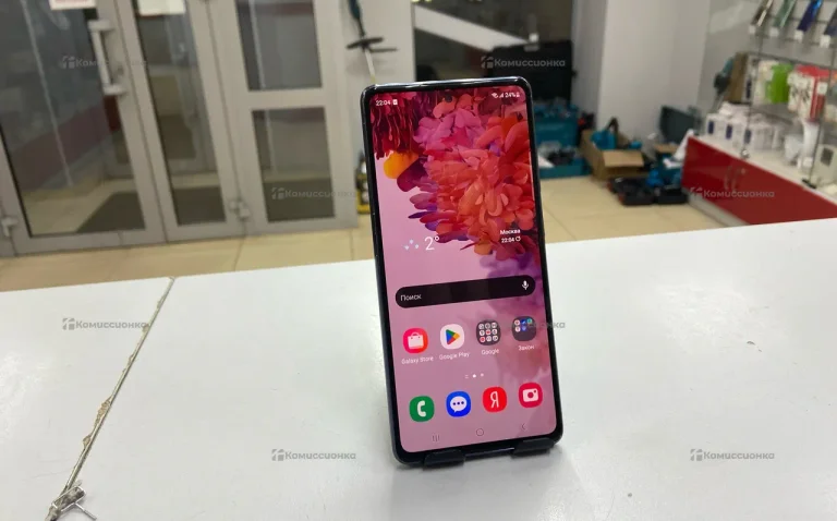 Samsung Galaxy S20 FE 6/128 ГБ