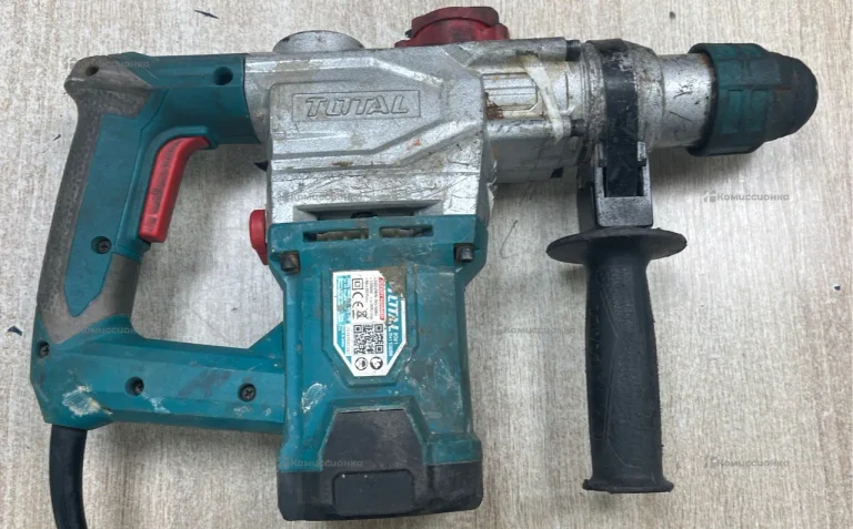 Перфоратор Total TH110286