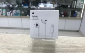 Наушники  Apple Lightning