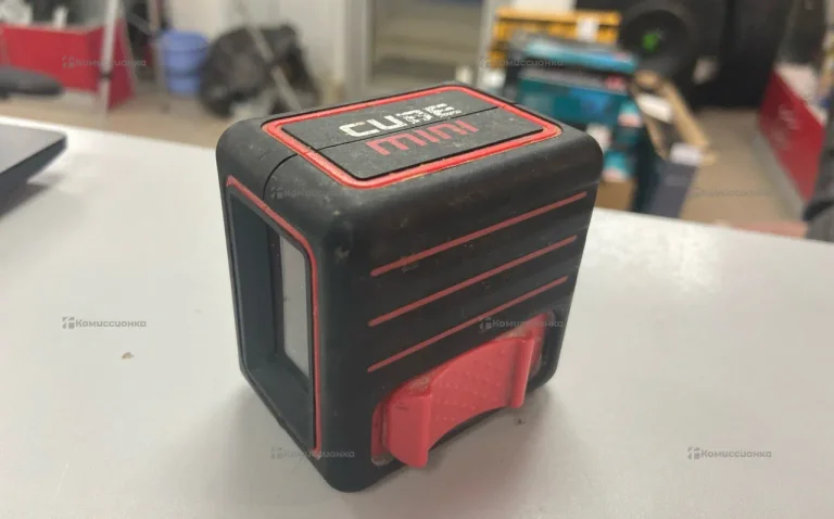 Лазерный уровень ADA instruments CUBE MINI Profess