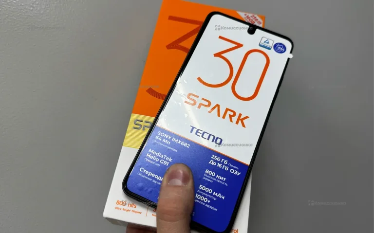 Tecno Spark 30 8/256 ГБ