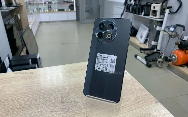 Tecno Spark 30 Pro 8/128 ГБ