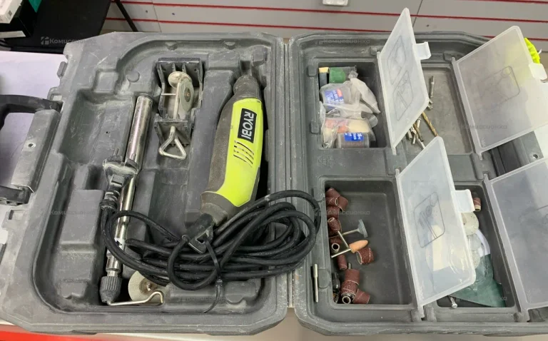 Гравер Ryobi EHT150V