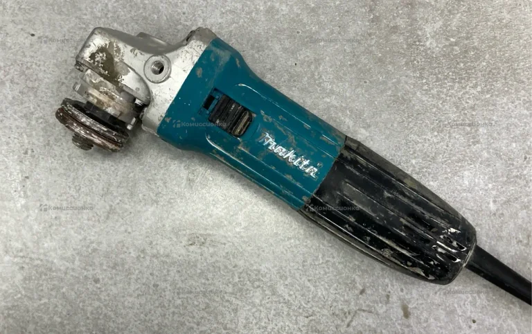 Ушм makita GA5030R