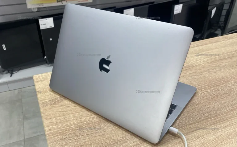 Ноутбук  MacBook Pro 2017