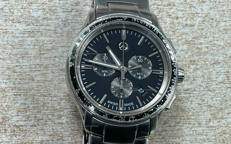 Часы Mercedes-Banz Collection