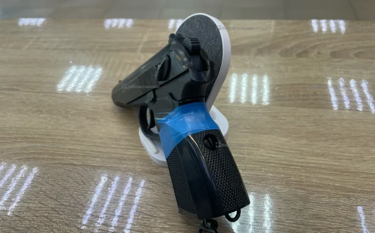 Пневматический писталет MP-654K