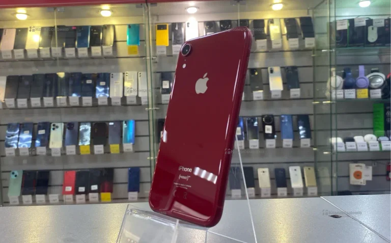 Apple IPhone XR 64Гб