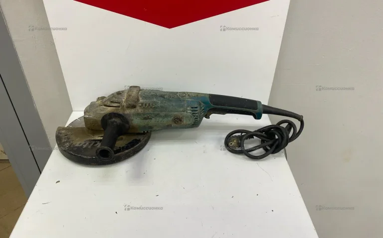 УШМ makita GA9020