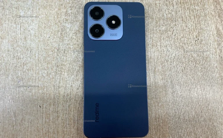 Realme C63 4/128Gb