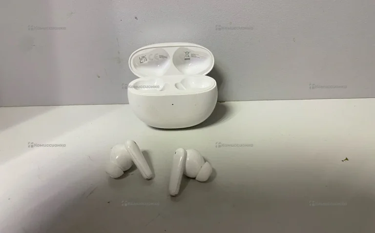 Наушники  tcl