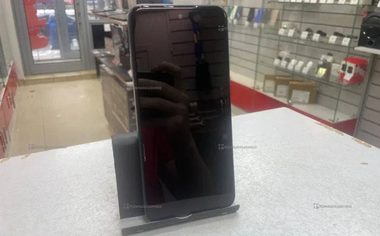 Tecno Spark Go 1 8/128 ГБ