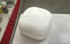 Купить Наушники  Samsung белые в кейсе б/у , в Нижний Новгород Цена:1900рублей