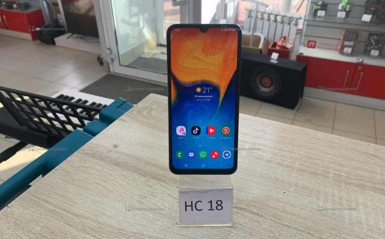 Samsung A20 2/32Gb