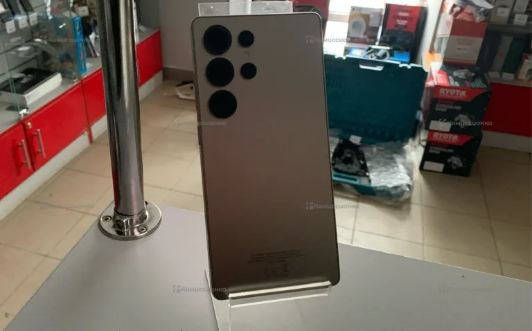 Samsung Galaxy S25 Ultra 12/256 ГБ