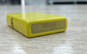 Zippo yellow