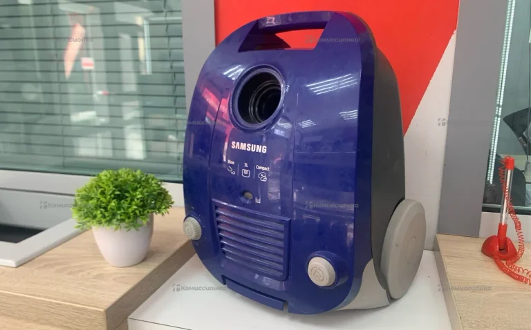 Пылесос  Samsung SC4140