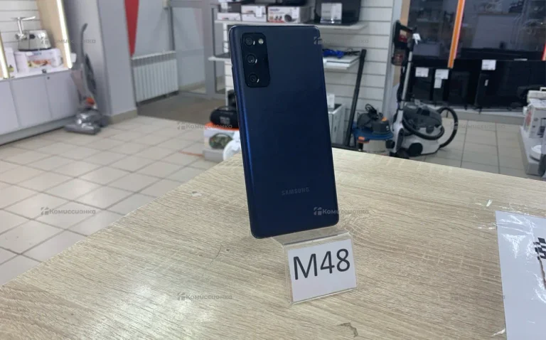 Samsung Galaxy S20 FE 6/128 ГБ