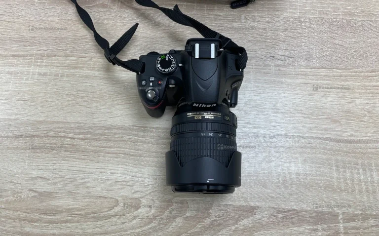 Фотоаппарат  Nikon d3200 18-105
