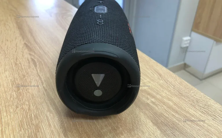Колонка  JBL Charge 5