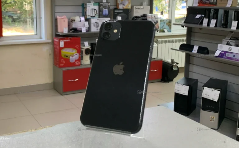 Apple IPhone 11 64 ГБ