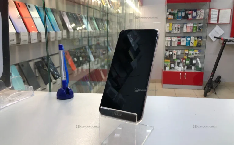 Honor 8A 2/32Gb