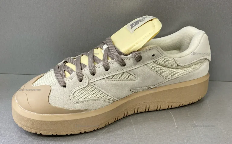 Кроссовки NewBalance 45р