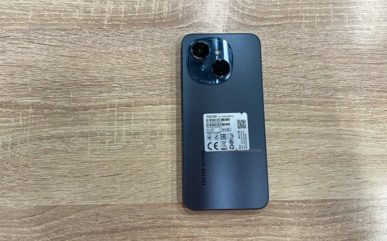 Tecno Spark Go 1 3/64 ГБ