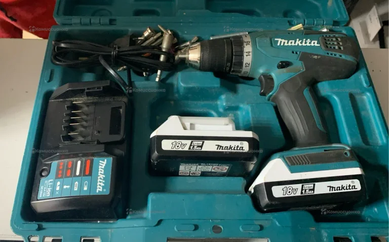 Аккумулятрный дрель Шруповерт Makita DF457D