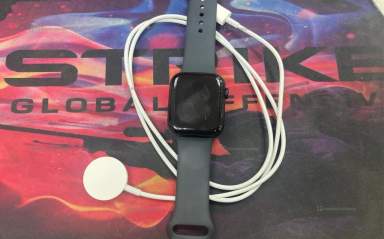 Часы Apple Watch SE2 (40mm)
