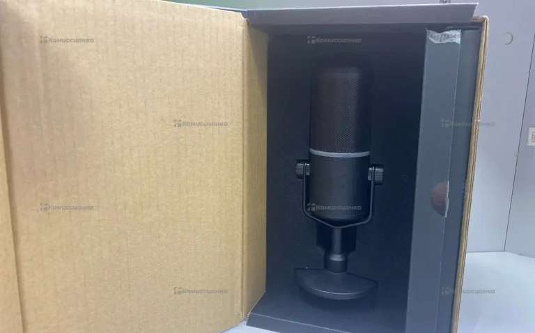 Микрофон Razer Seiren Elite