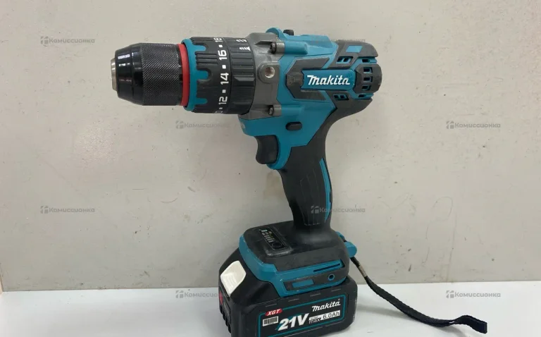 Шуруповерт  Makita