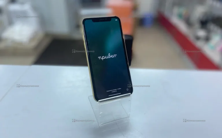 Apple iPhone XR 3/128 ГБ