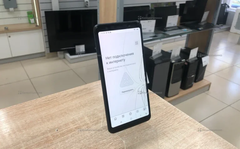 Samsung Galaxy A7 (2018) 4/64 ГБ