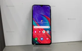 Samsung Galaxy A40 4/64 ГБ