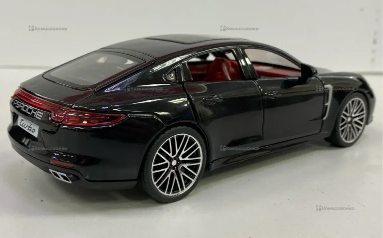 Порш черный