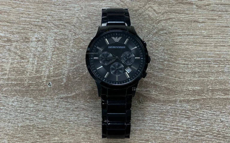 Часы  Emporio Armani
