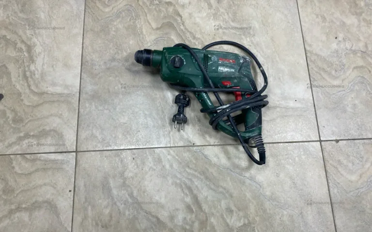 Перфоратор Bosch PBH 2500 RE