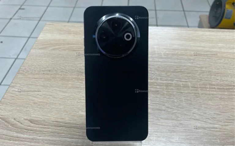 Tecno Spark 30C 4/128 ГБ