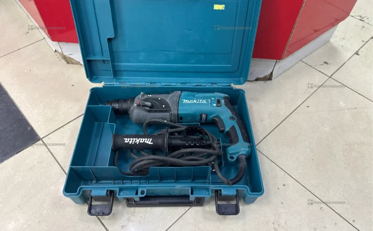Перфоратор Makita HR2470 2023г.