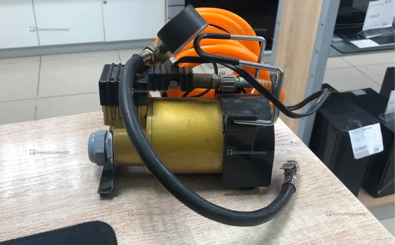 Автомобильный компрессор NoName