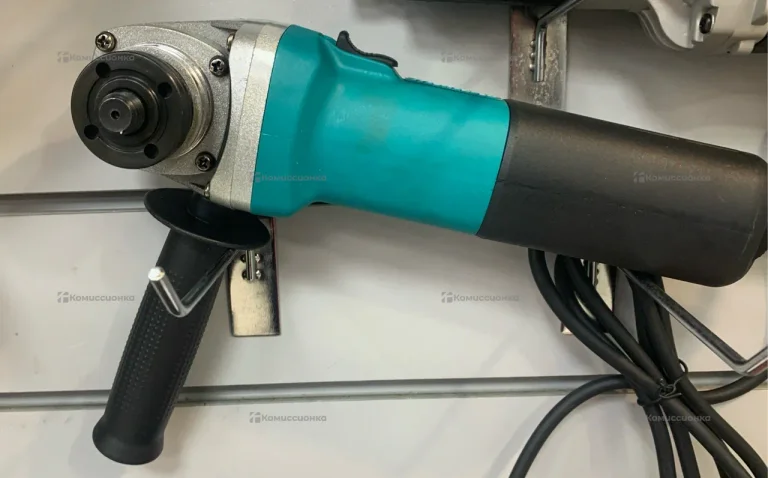 УШМ Makita 9558HM