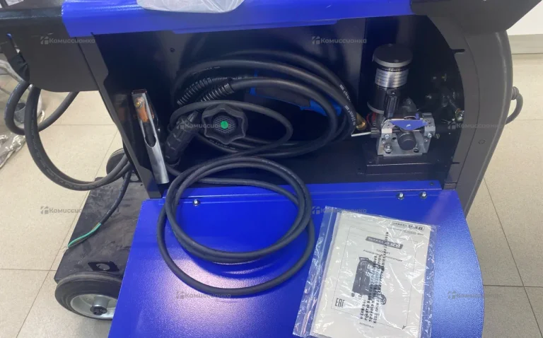 Инвертореый полуавтомат Aurora Pro SKYWAY 250