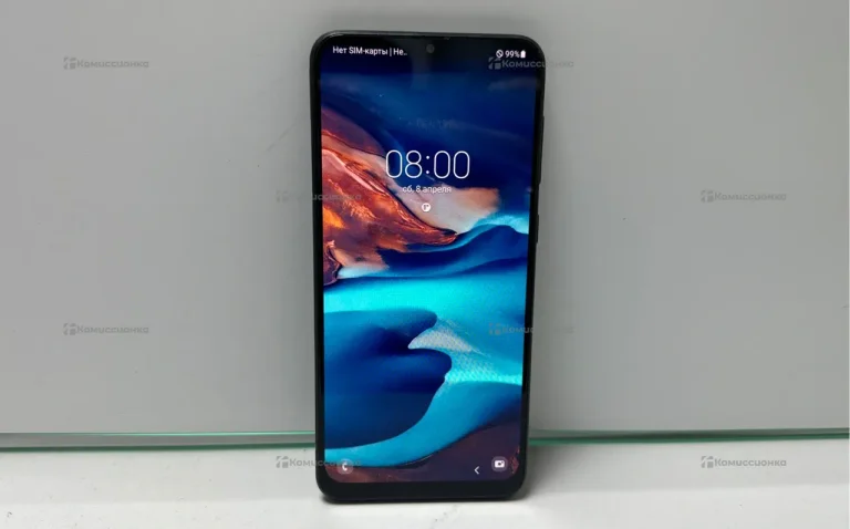 Samsung Galaxy A20 3/32 ГБ