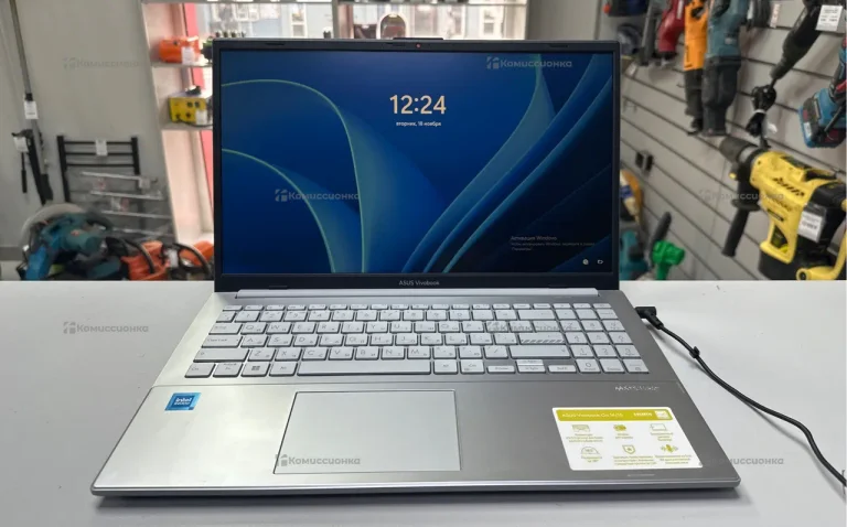 Ноутбук  asus vivobook