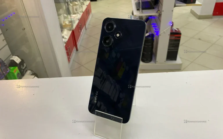 Infinix Hot 30 Play 8/128 ГБ