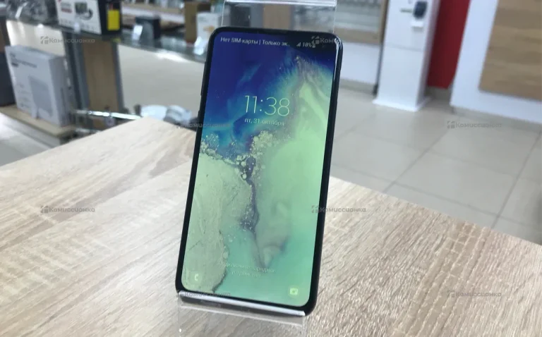 Samsung Galaxy S10e 6/128 ГБ