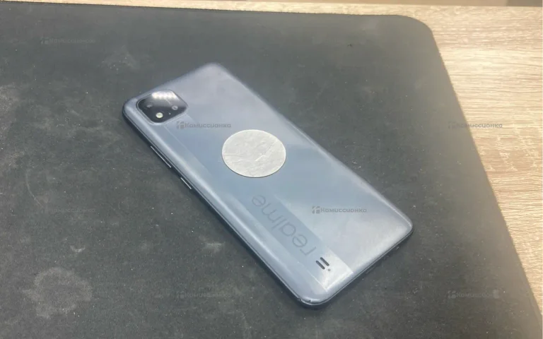Realme c21