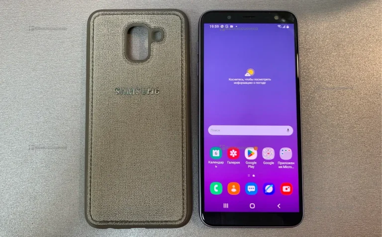 Samsung Galaxy J6 3/32 ГБ
